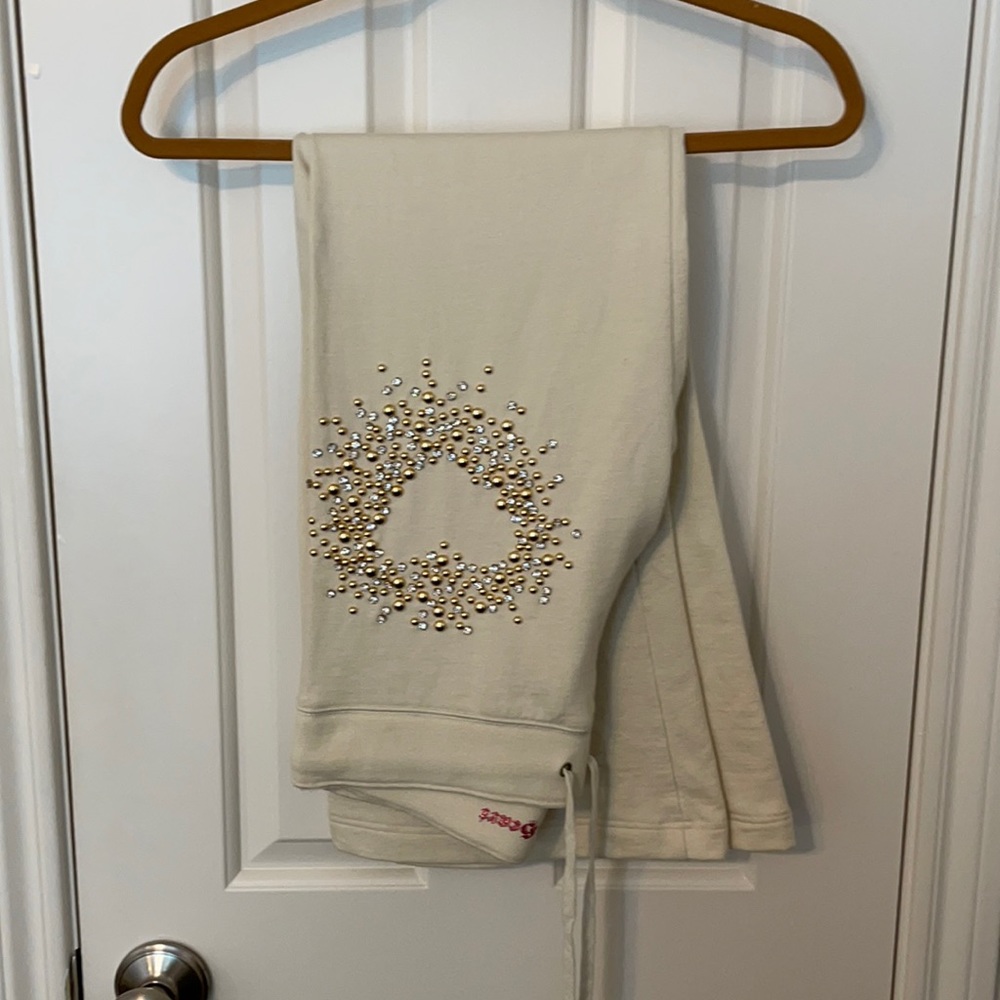 Twisted heart fleece pants Size S. Rhinestone/gold